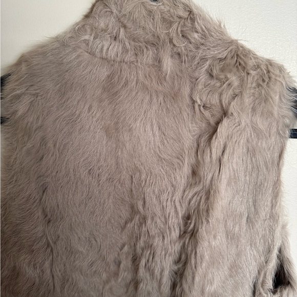 Zara Real Fur Vest in Beige - Picture 8 of 8